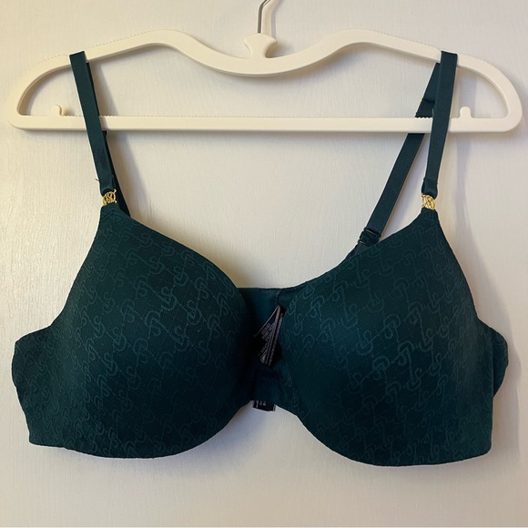 Victorias Secret Bras 38C - Picture 5 of 12